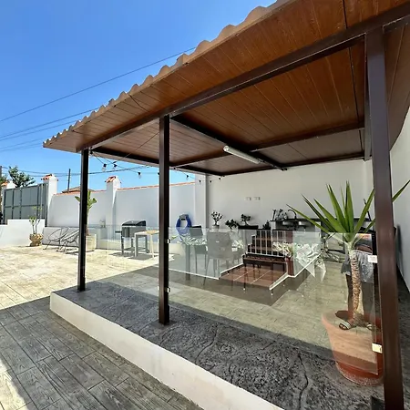 Casa Adaro *